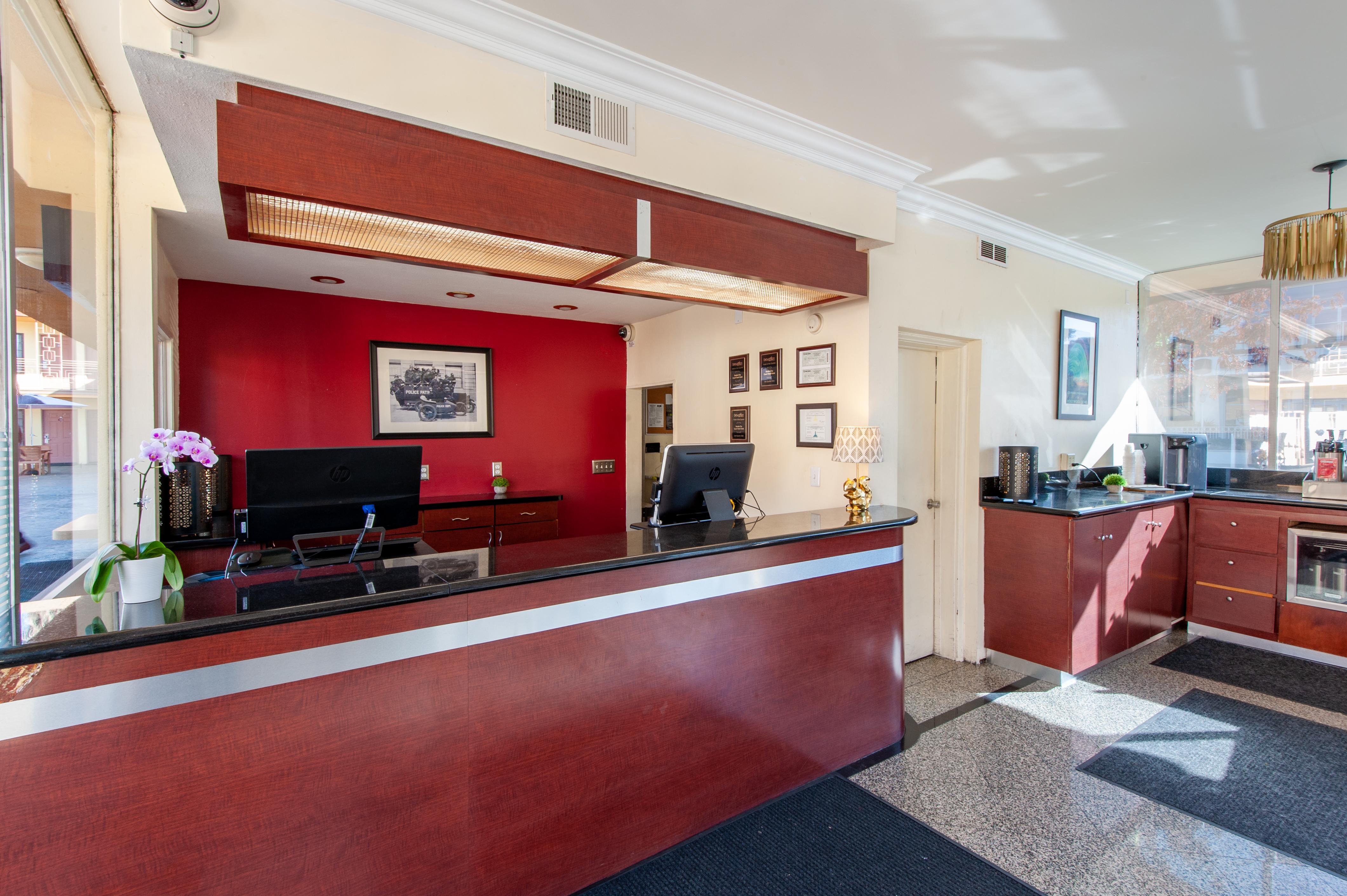 Studio City Court Yard Hotel Εσωτερικό φωτογραφία